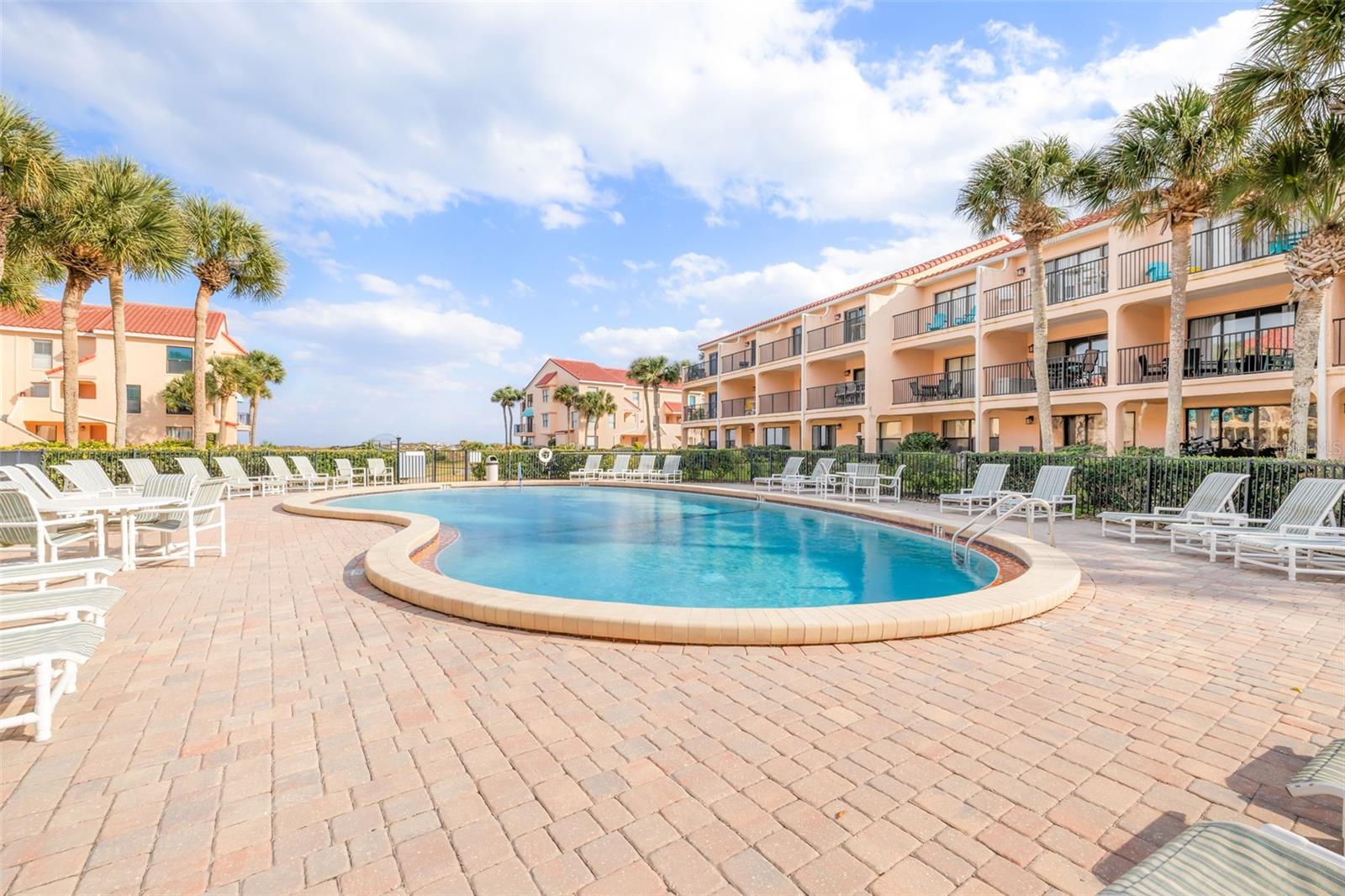 SEA PLACE I - Residential