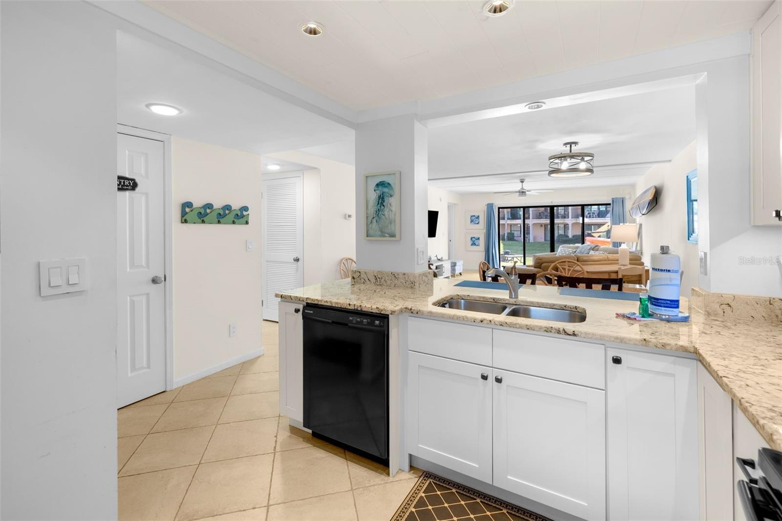 SEA PLACE I - Residential