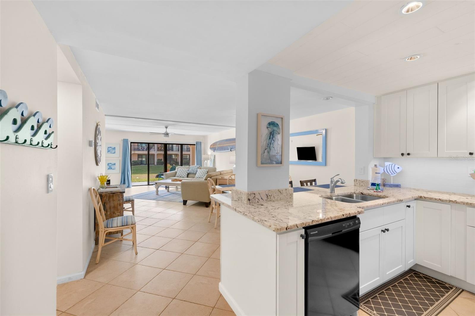 SEA PLACE I - Residential