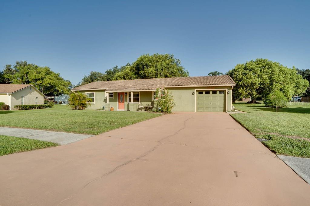 8429 JACQUELINE COURT