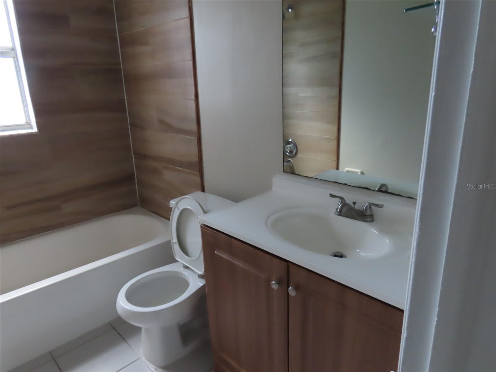 SUN COAST ESTATES - Residential