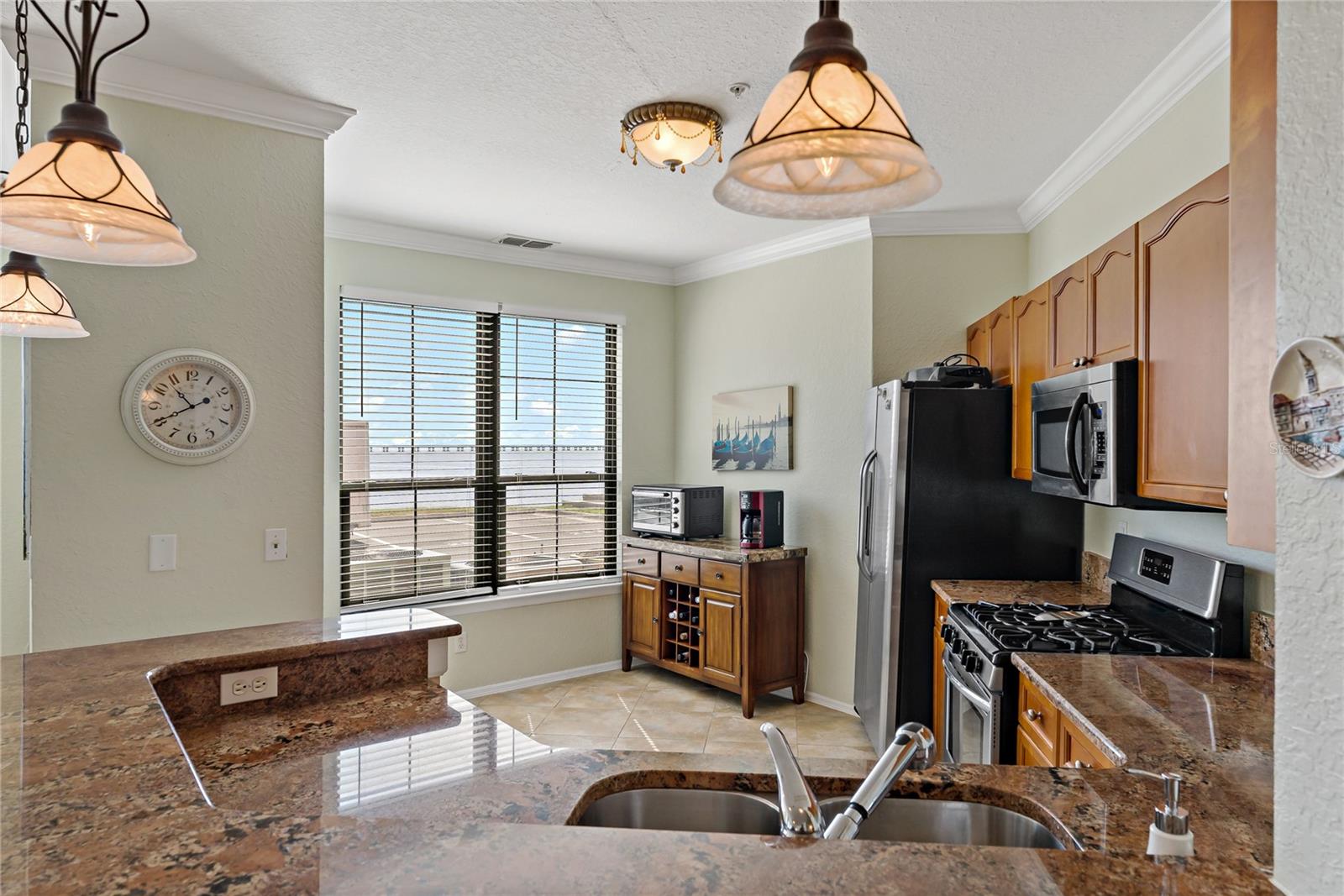 2773 VIA CIPRIANI 1310A