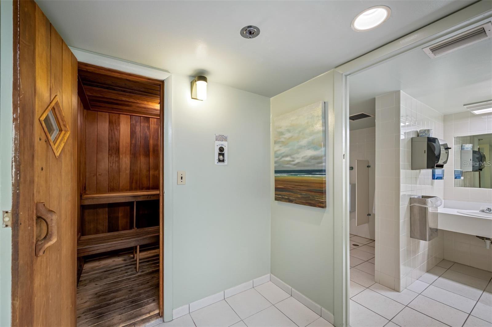 KEY CAPRI CONDO - Residential