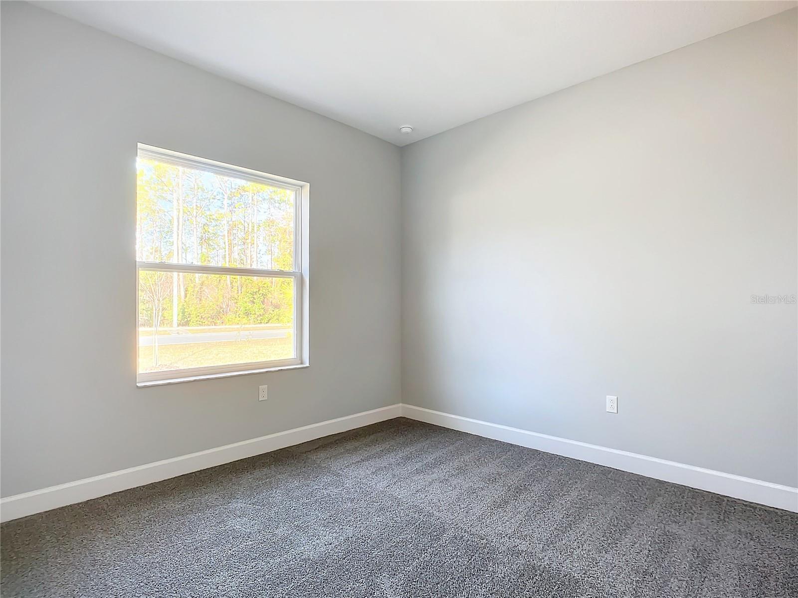 PALM COAST/EASTHAMPTON SEC 34 - Residential Lease