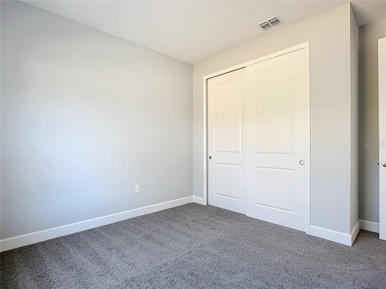 PALM COAST/EASTHAMPTON SEC 34 - Residential Lease