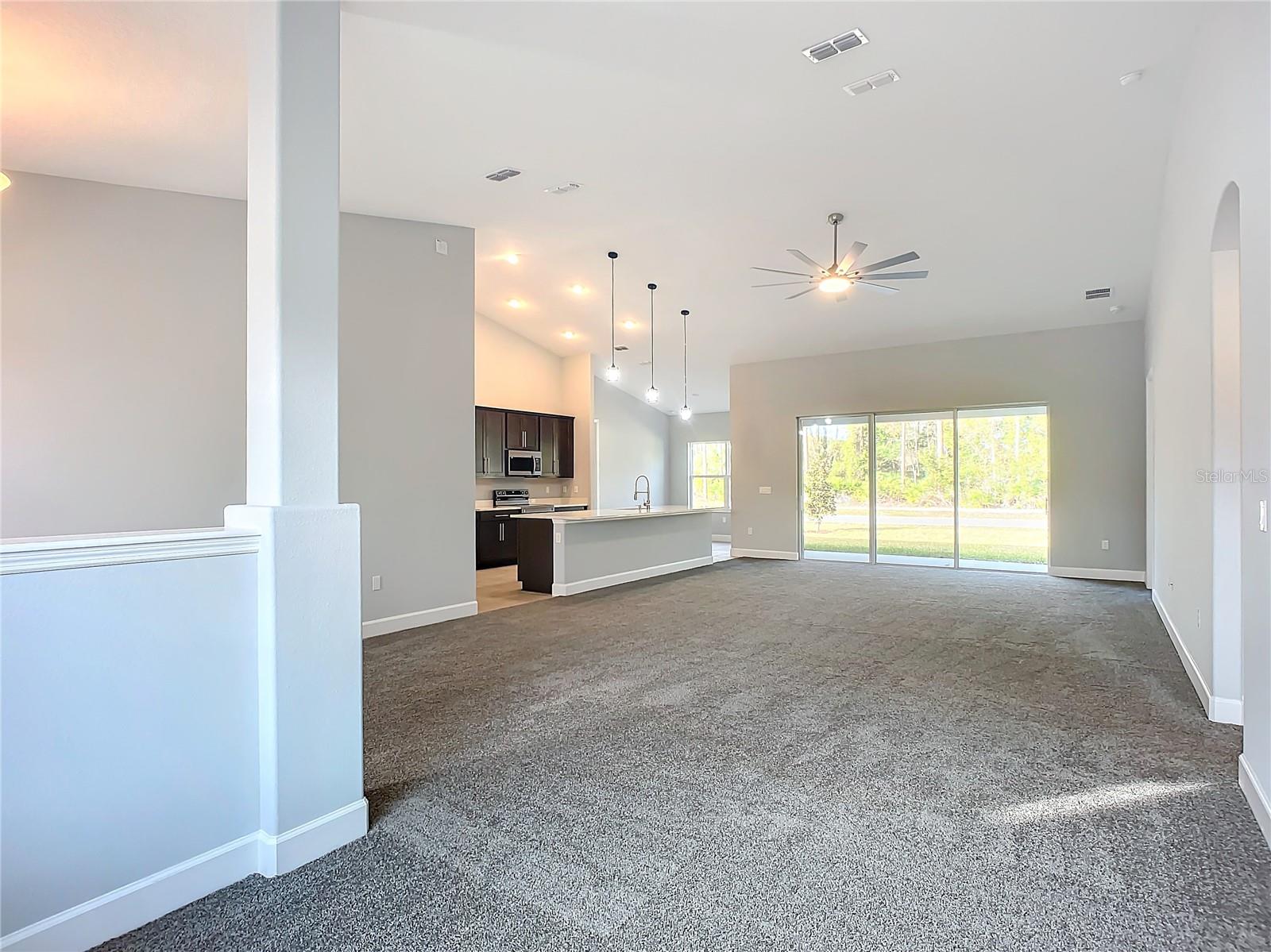 PALM COAST/EASTHAMPTON SEC 34 - Residential Lease