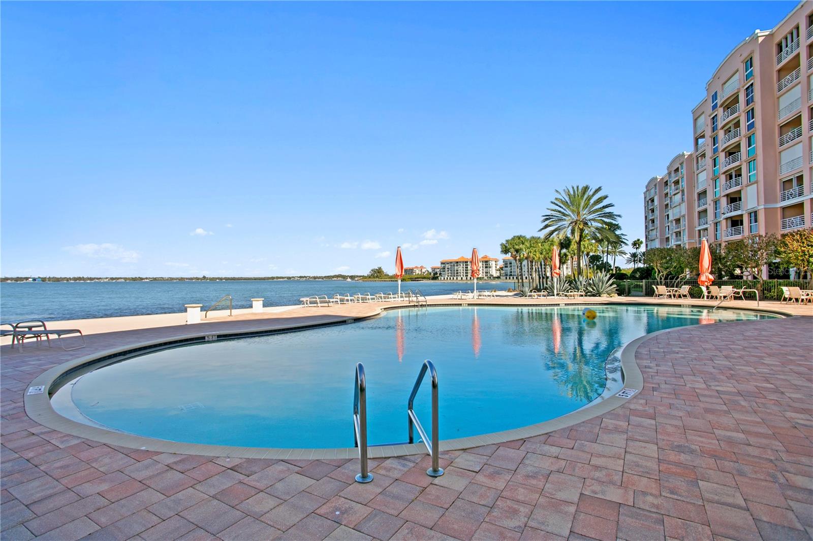 BACOPA BAY CONDO - Residential