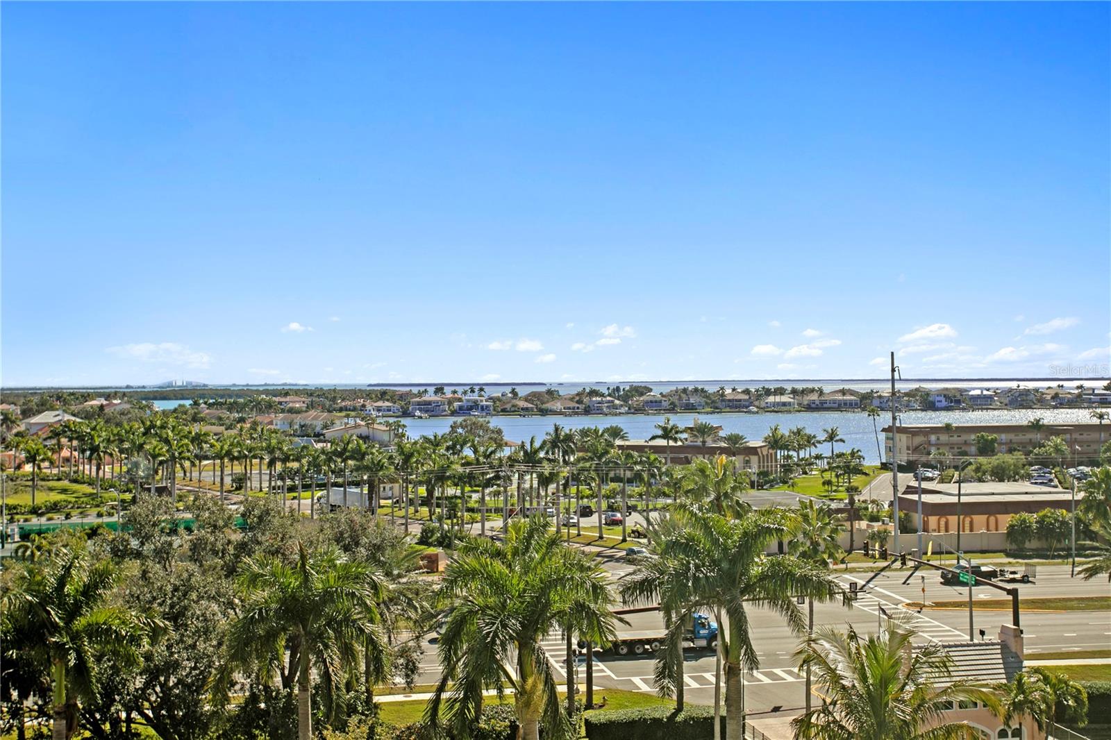 BACOPA BAY CONDO - Residential