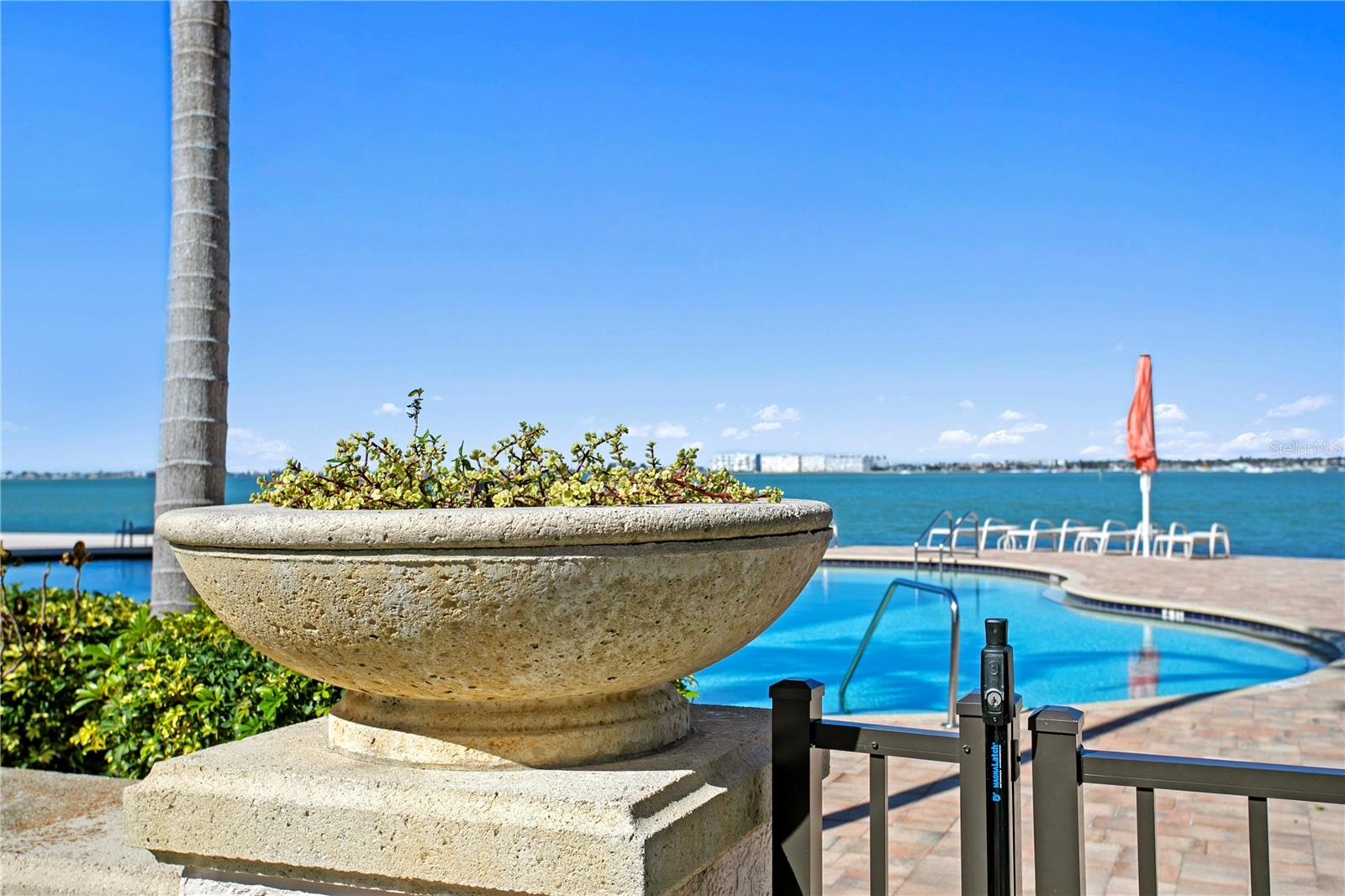 BACOPA BAY CONDO - Residential