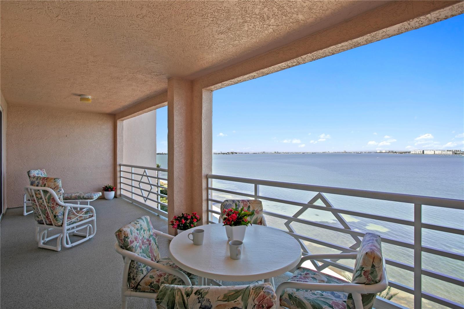 BACOPA BAY CONDO - Residential