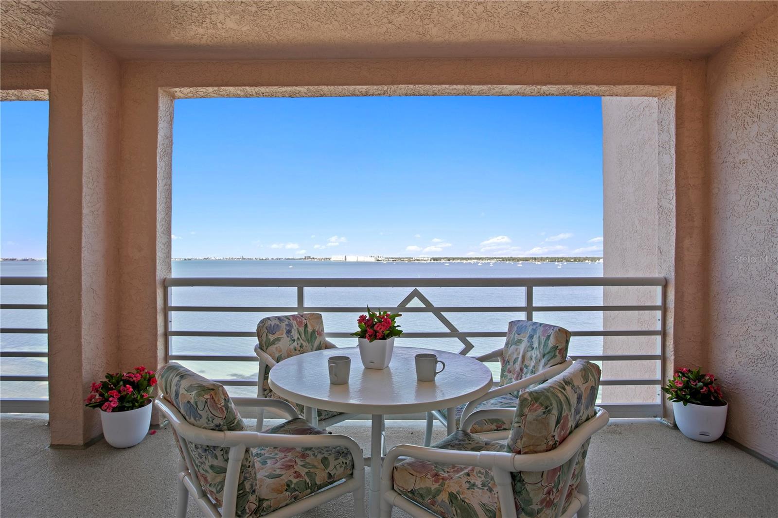 BACOPA BAY CONDO - Residential