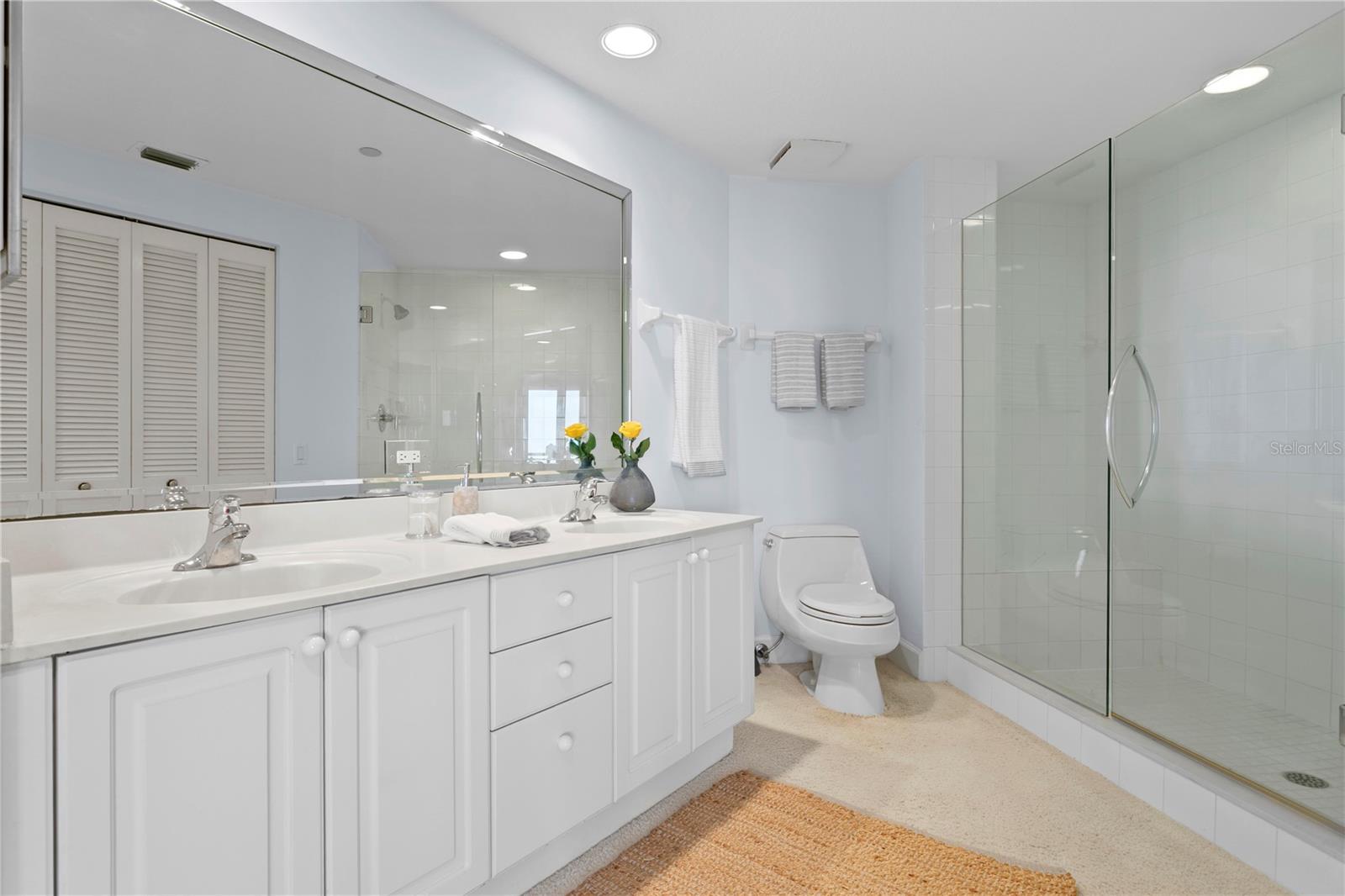 BACOPA BAY CONDO - Residential