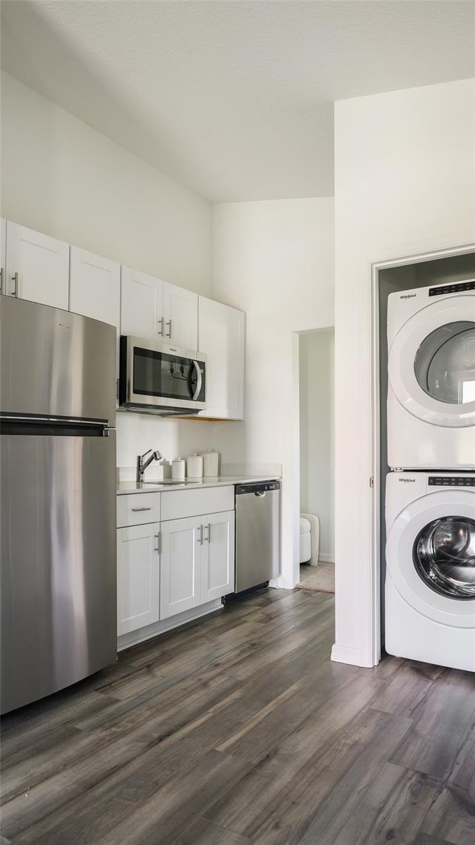 SCENIC TERRACE - Residential