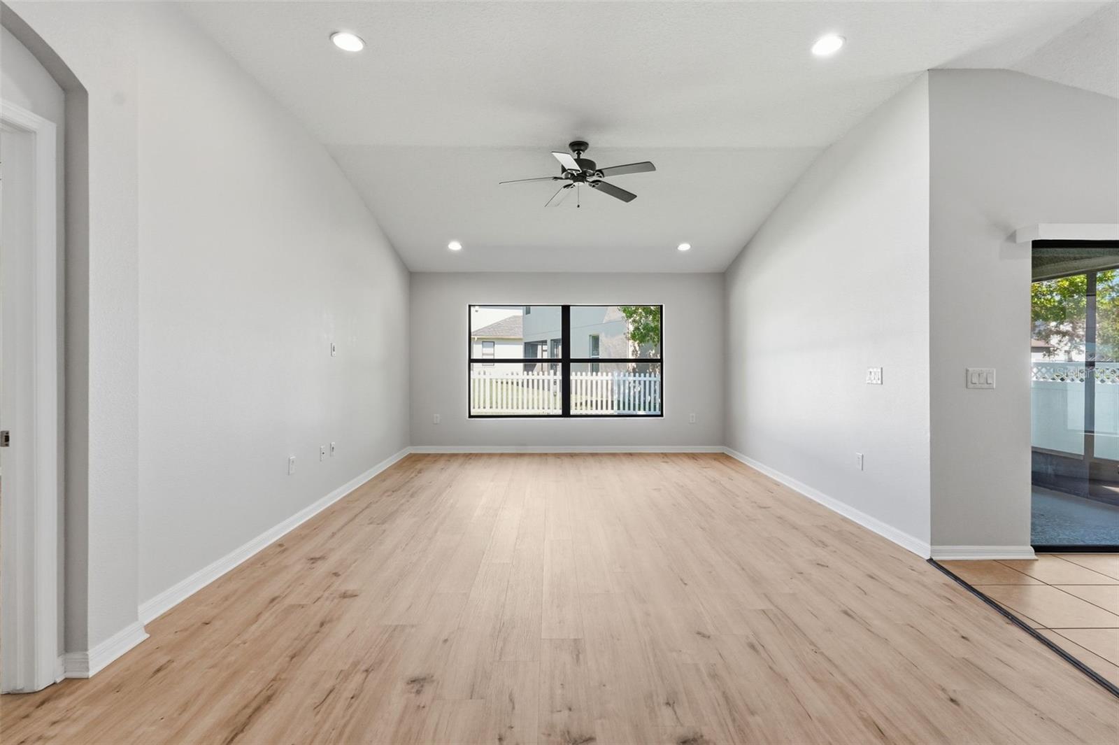 WATERGRASS - Residential