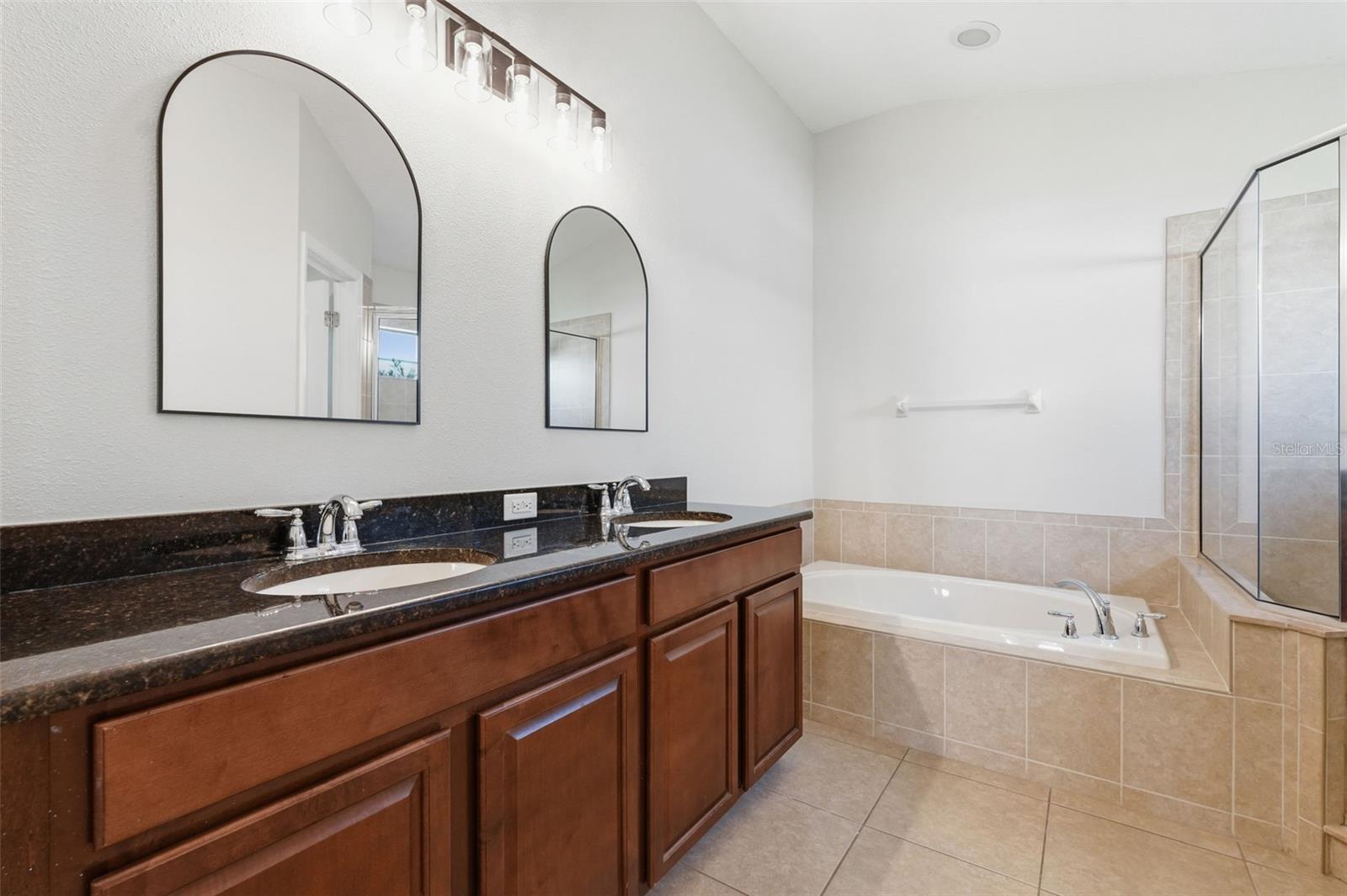 WATERGRASS - Residential