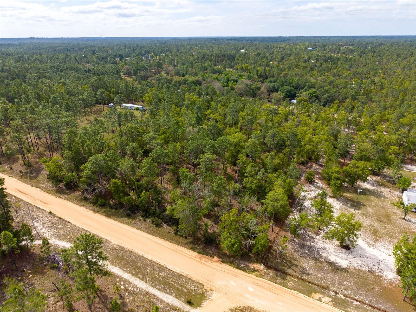 MELROSE LANDING - Land