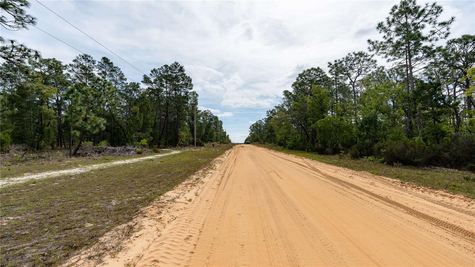 MELROSE LANDING - Land