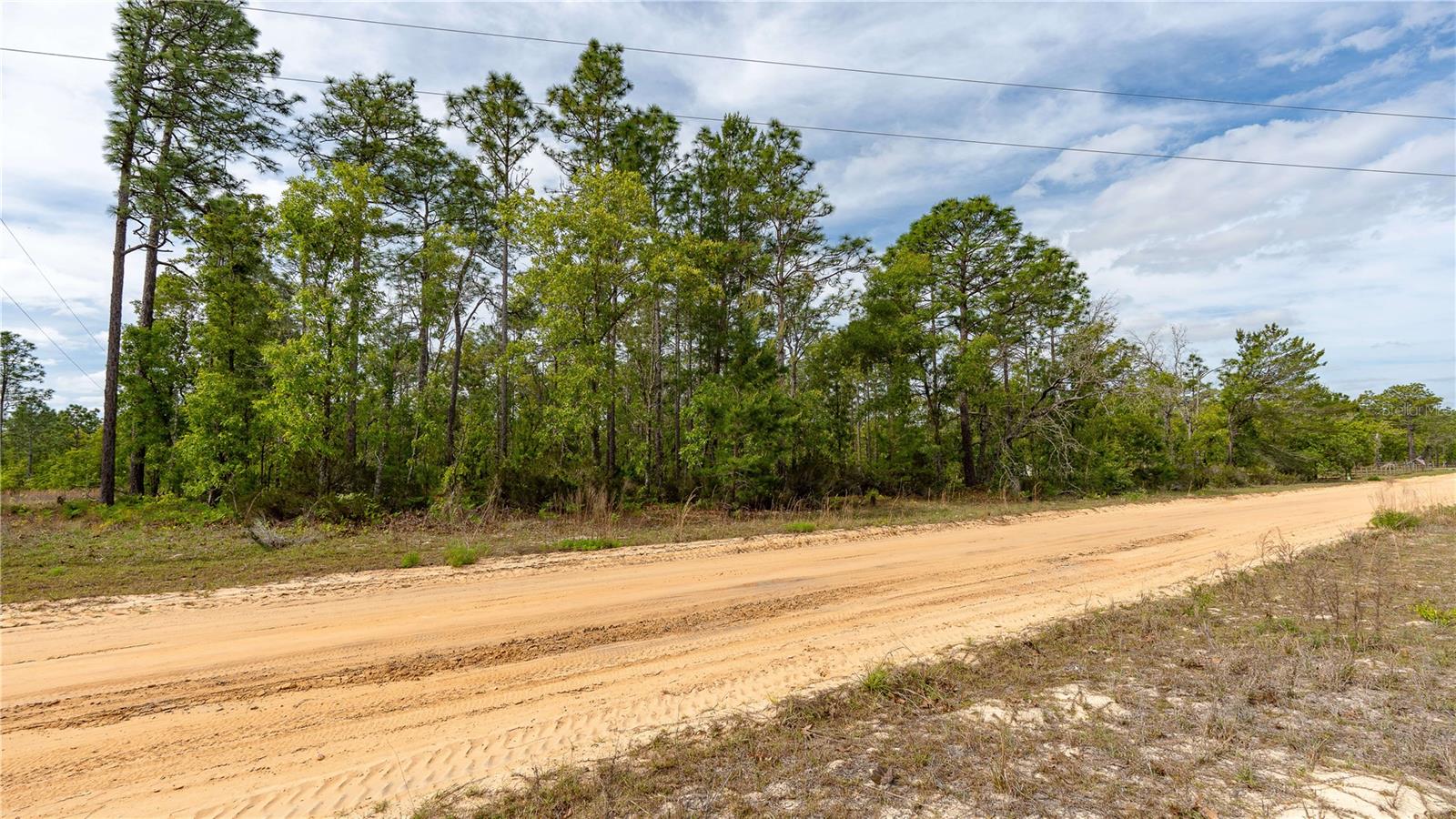 MELROSE LANDING - Land