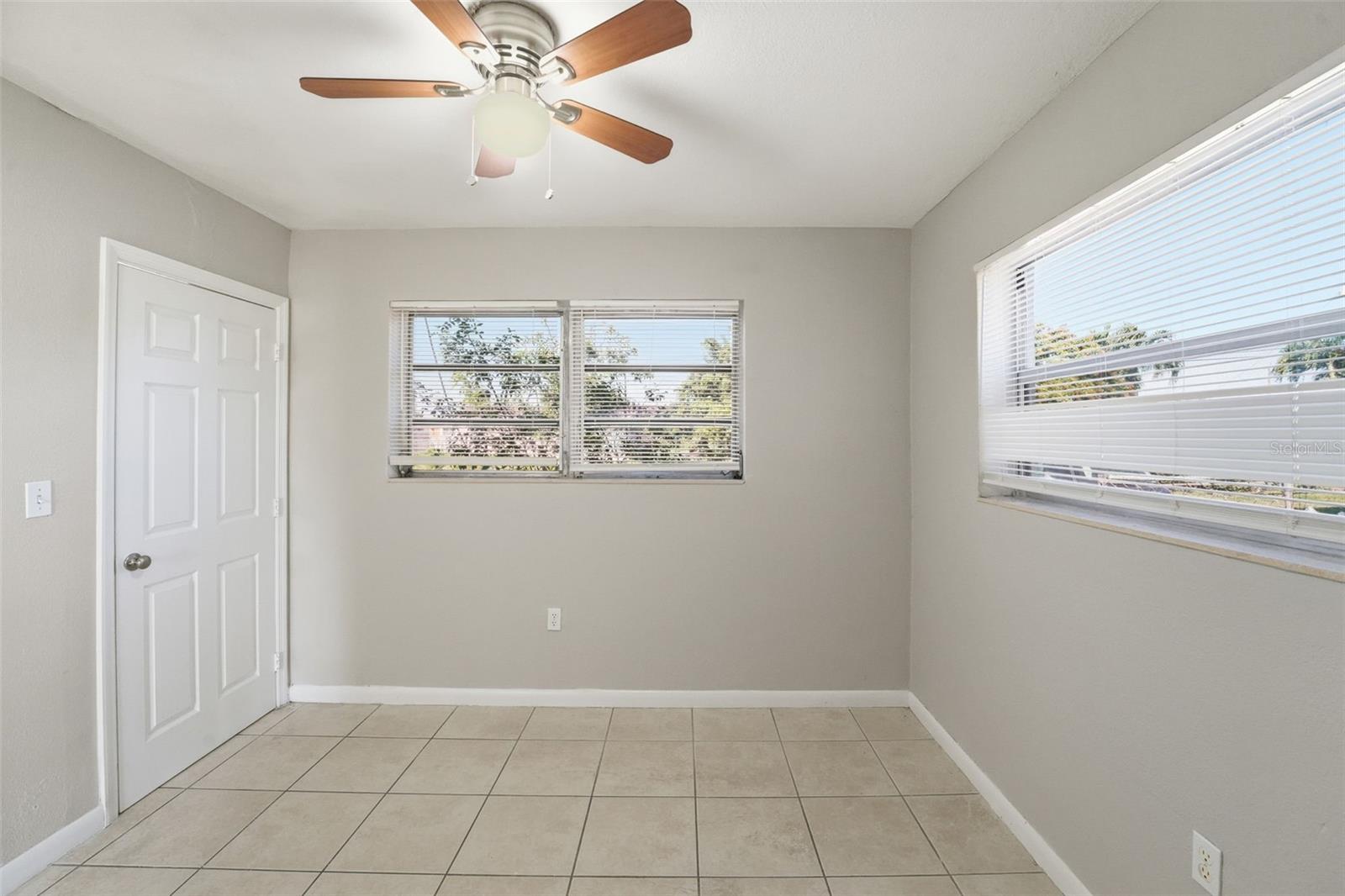 SCOTT LAKE MANOR SEC 06 - Residential