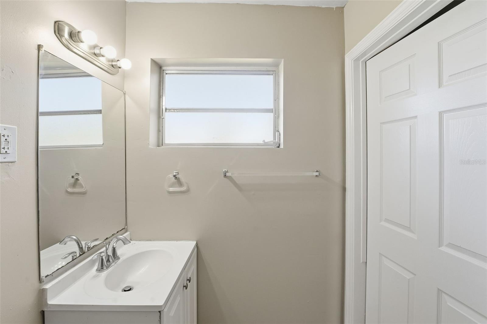 SCOTT LAKE MANOR SEC 06 - Residential