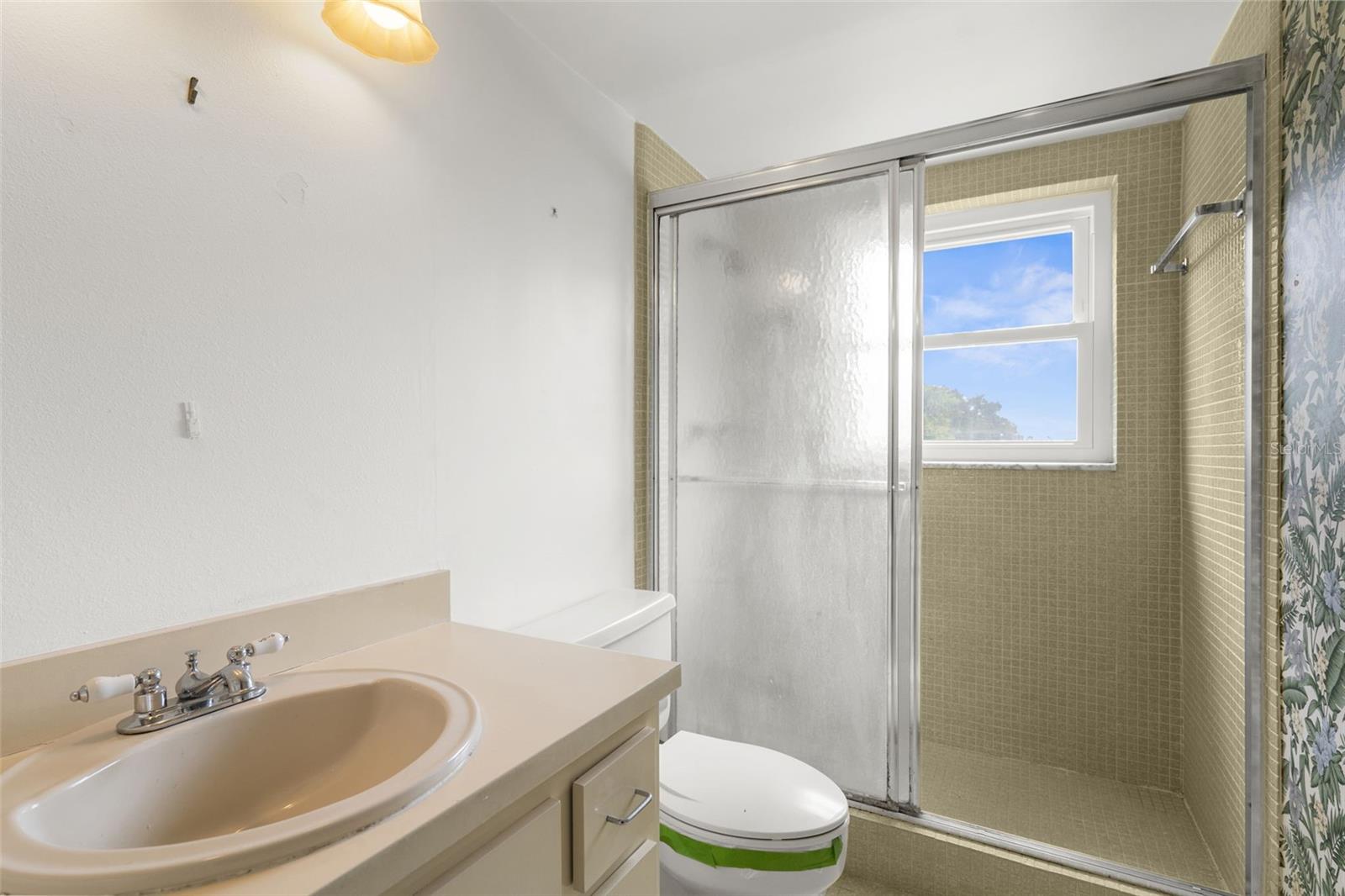 NO 1 PALM-AIRE DESOTO LAKES CC APT CONDO - Residential