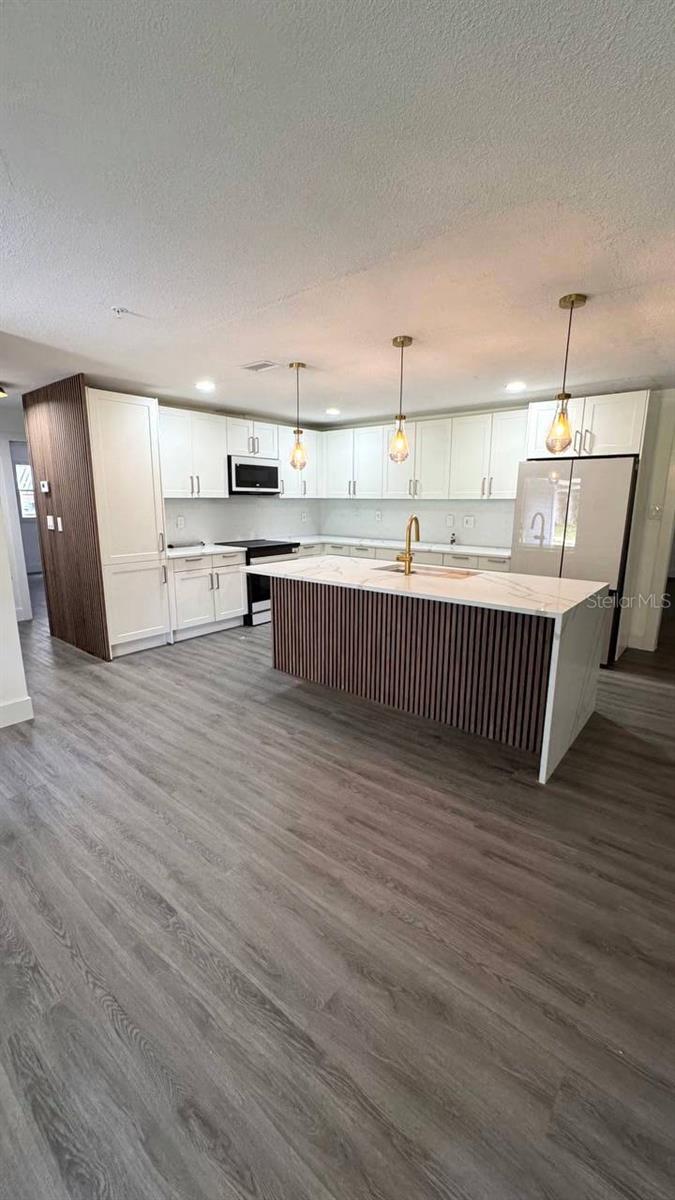 DOUGHERTY CHAS - Residential Lease