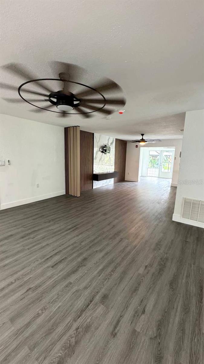 DOUGHERTY CHAS - Residential Lease