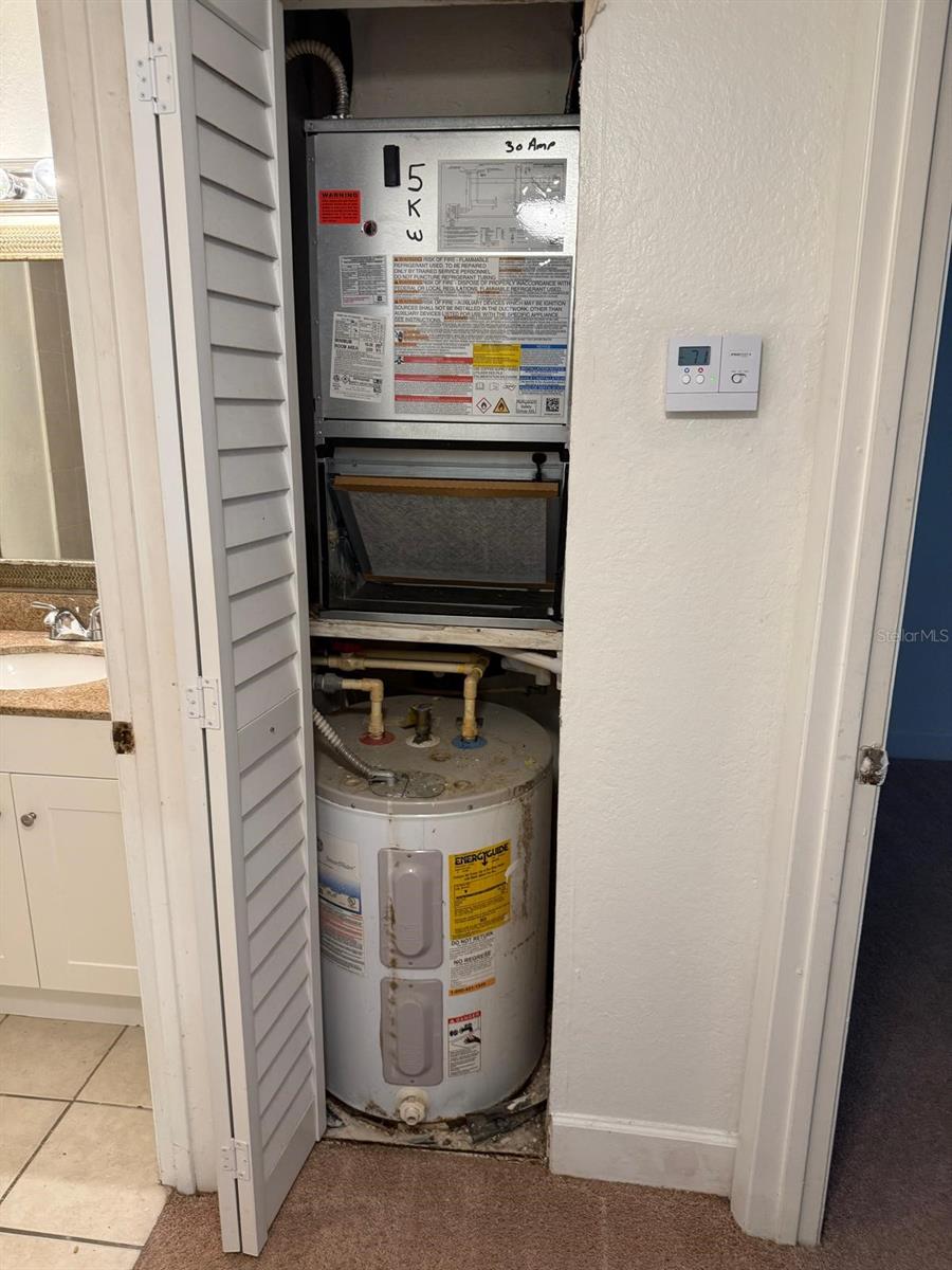 LEXINGTON PLACE CONDO - Residential