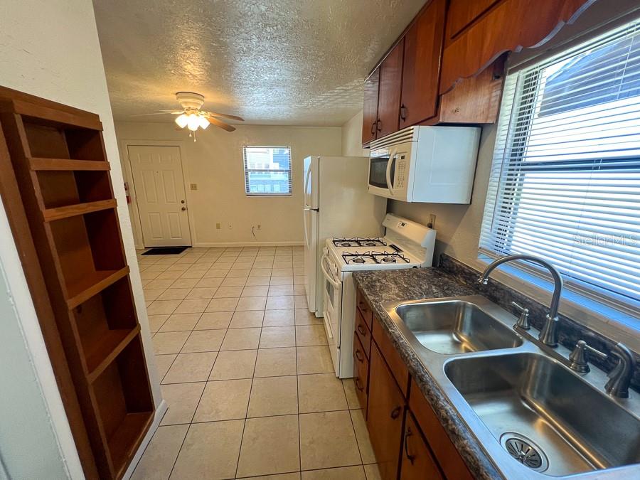 N/A - Residential Lease