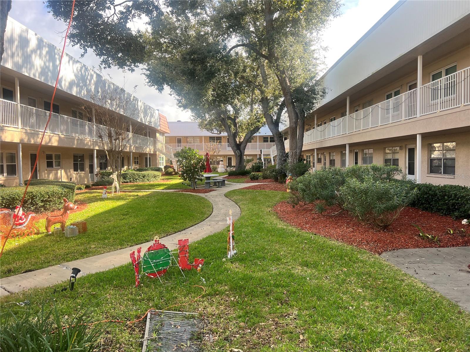 LONG BAYOU BLDG 5 UNIT 22 - Residential Lease