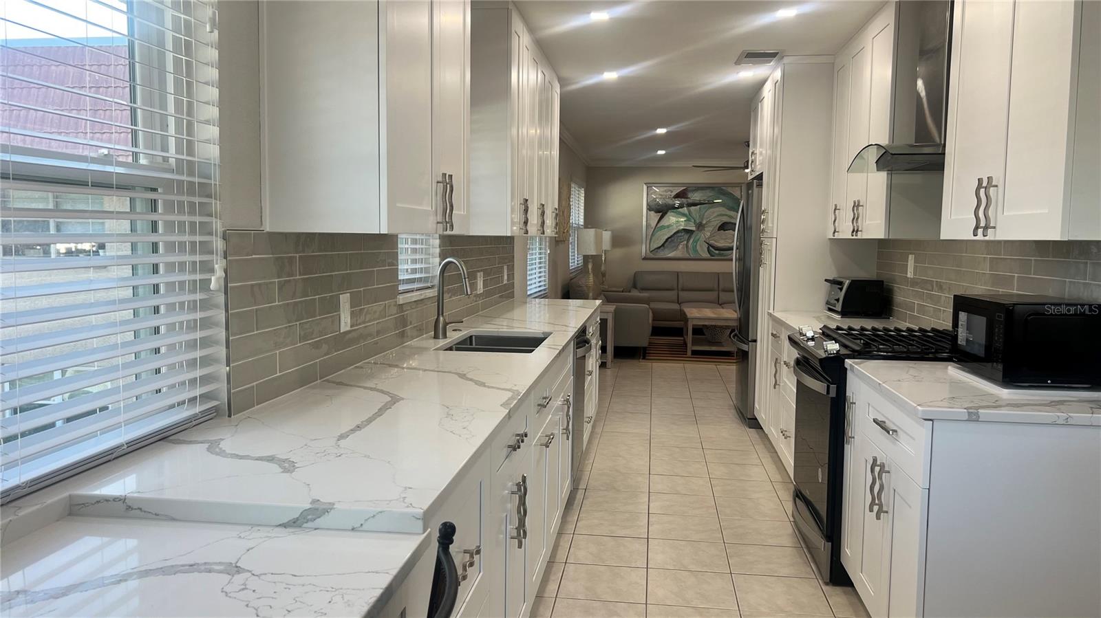 LONG BAYOU BLDG 5 UNIT 22 - Residential Lease