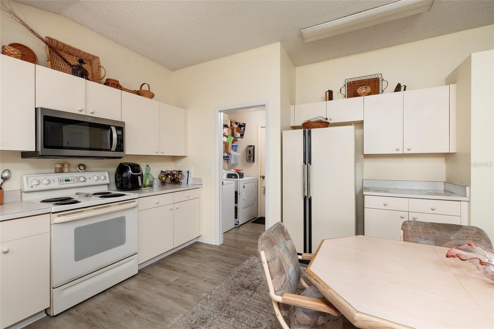 FRESH MEADOWS SUB PH II - Residential