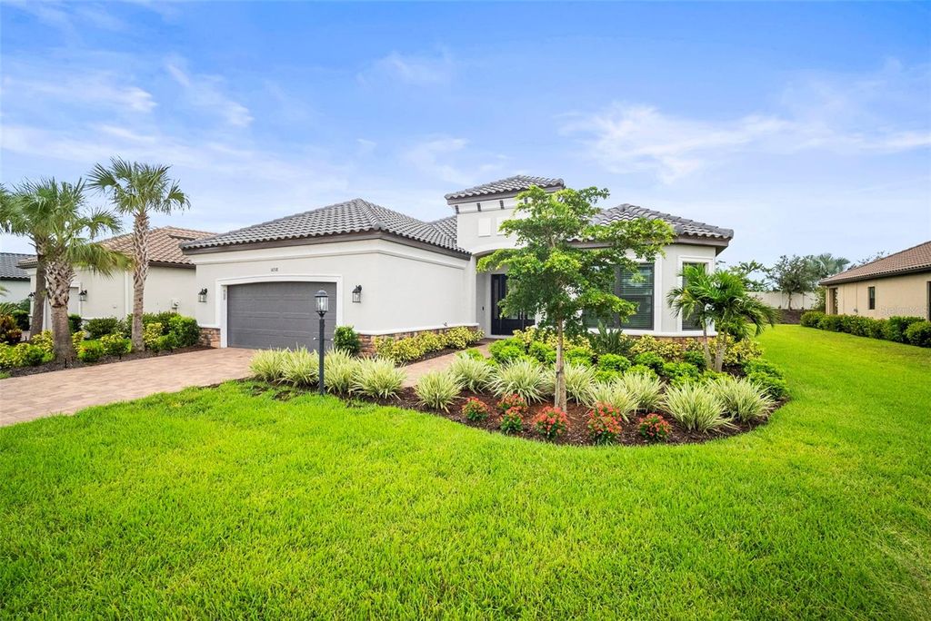 Photo of 16318 Umbria Place, Bradenton, FL 34211 (MLS # A4662047)