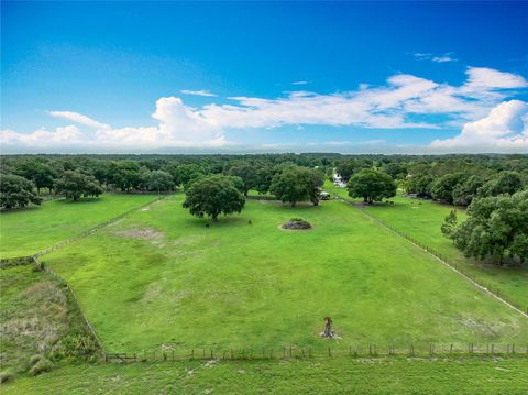 Tiny photo for 17670 SE 283rd Avenue, Umatilla, FL 32784 (MLS # G5097779)