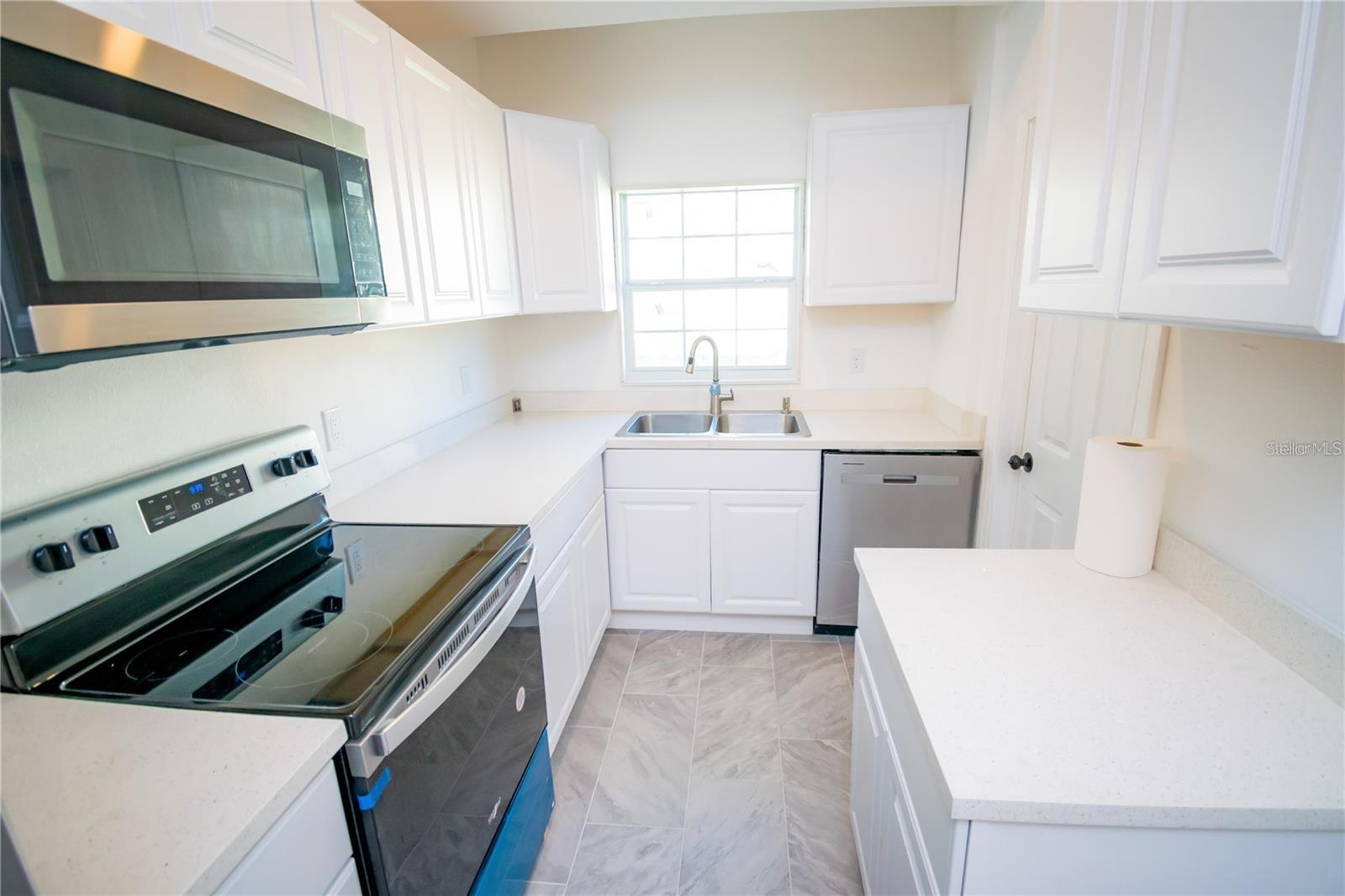 TORONTO PARK BLK 25 DAYTONA - Residential