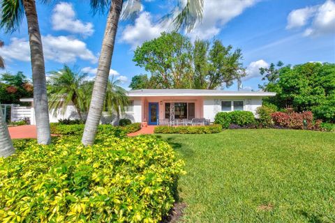 A home in SARASOTA