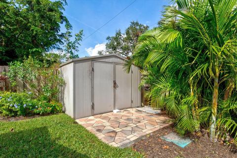 A home in SARASOTA