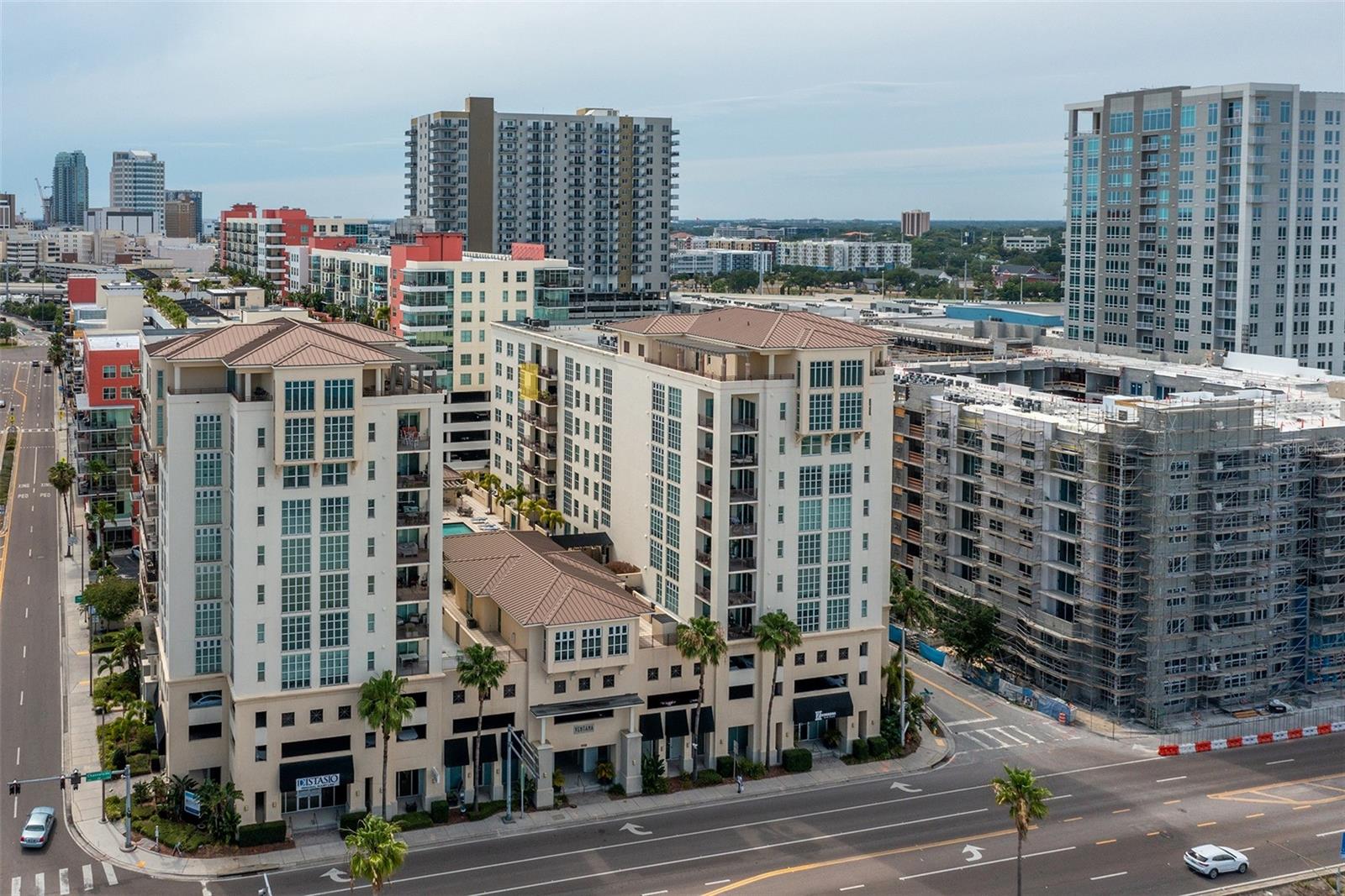 1227 E MADISON STREET 902