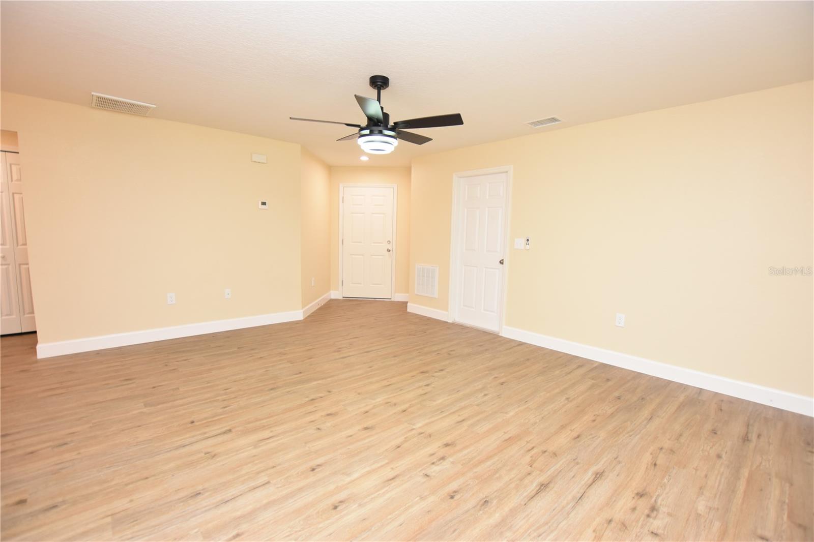 WINSTON HEIGHTS - Residential Lease