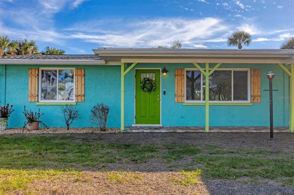 Photo of 609 W Perry Street, Englewood, FL 34223 (MLS # N6140524)