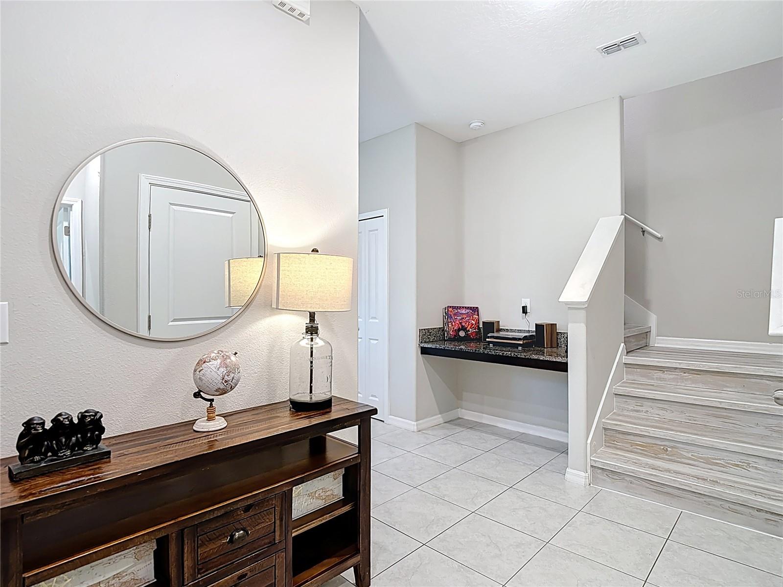 VENTANA TWNHMS AT WATERS EDGE - Residential Lease