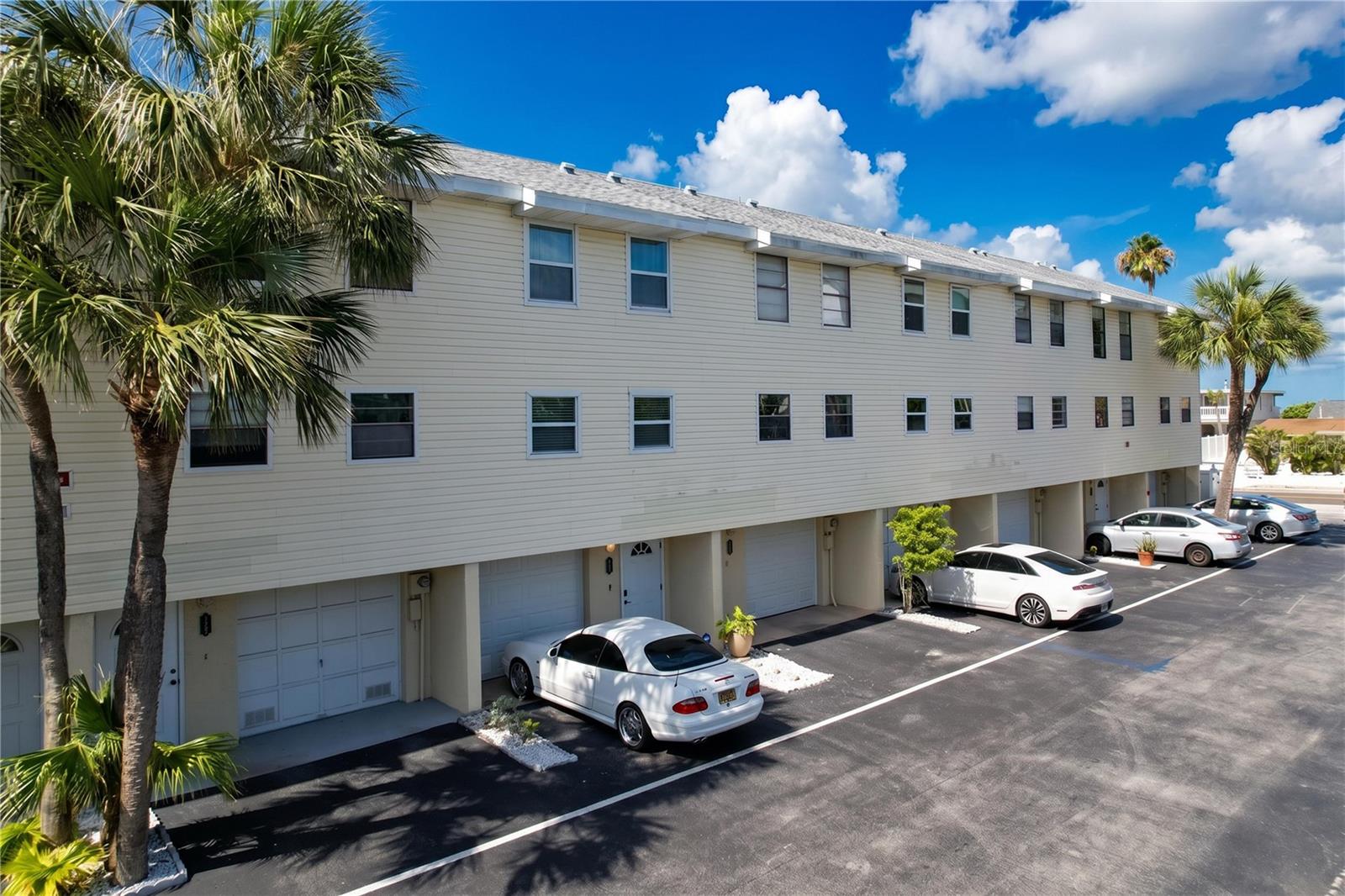 19807 GULF BOULEVARD 122