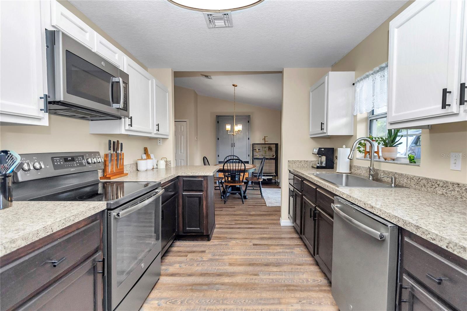 OCALA PARK ESTATE - Residential