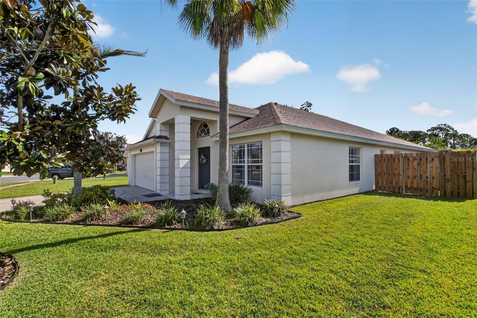 1763 SUN GAZER DRIVE