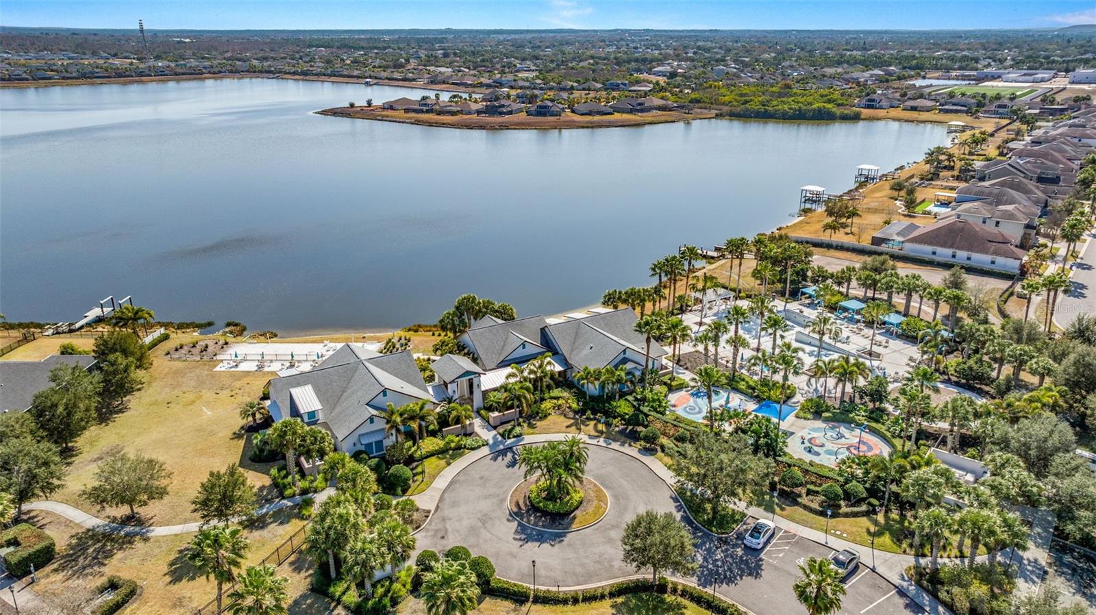 LUCAYA LAKE CLUB PH 2C - Residential