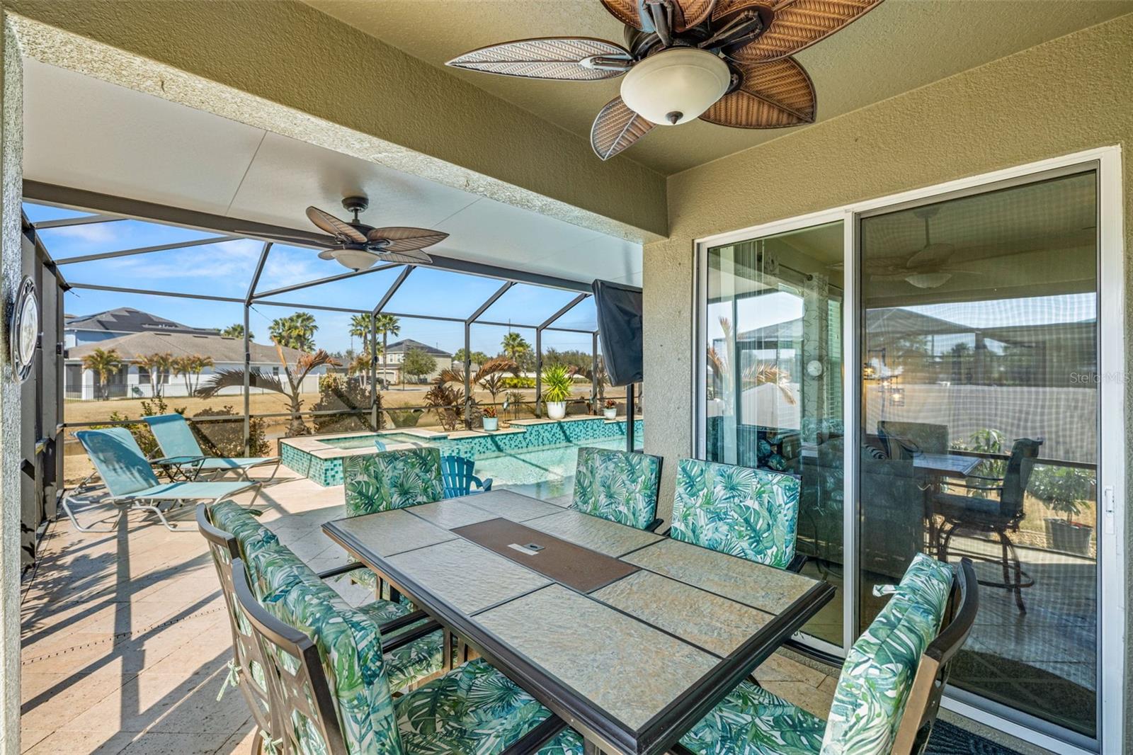 LUCAYA LAKE CLUB PH 2C - Residential