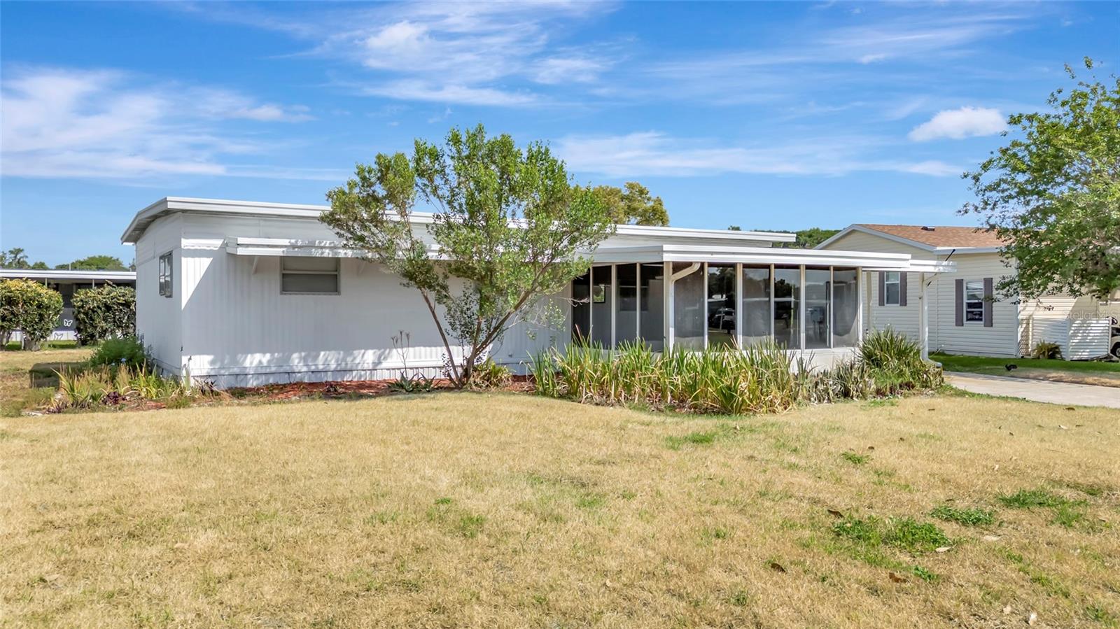 TAVARES IMPERIAL MOBILE TERRACE ADD 04 - Residential