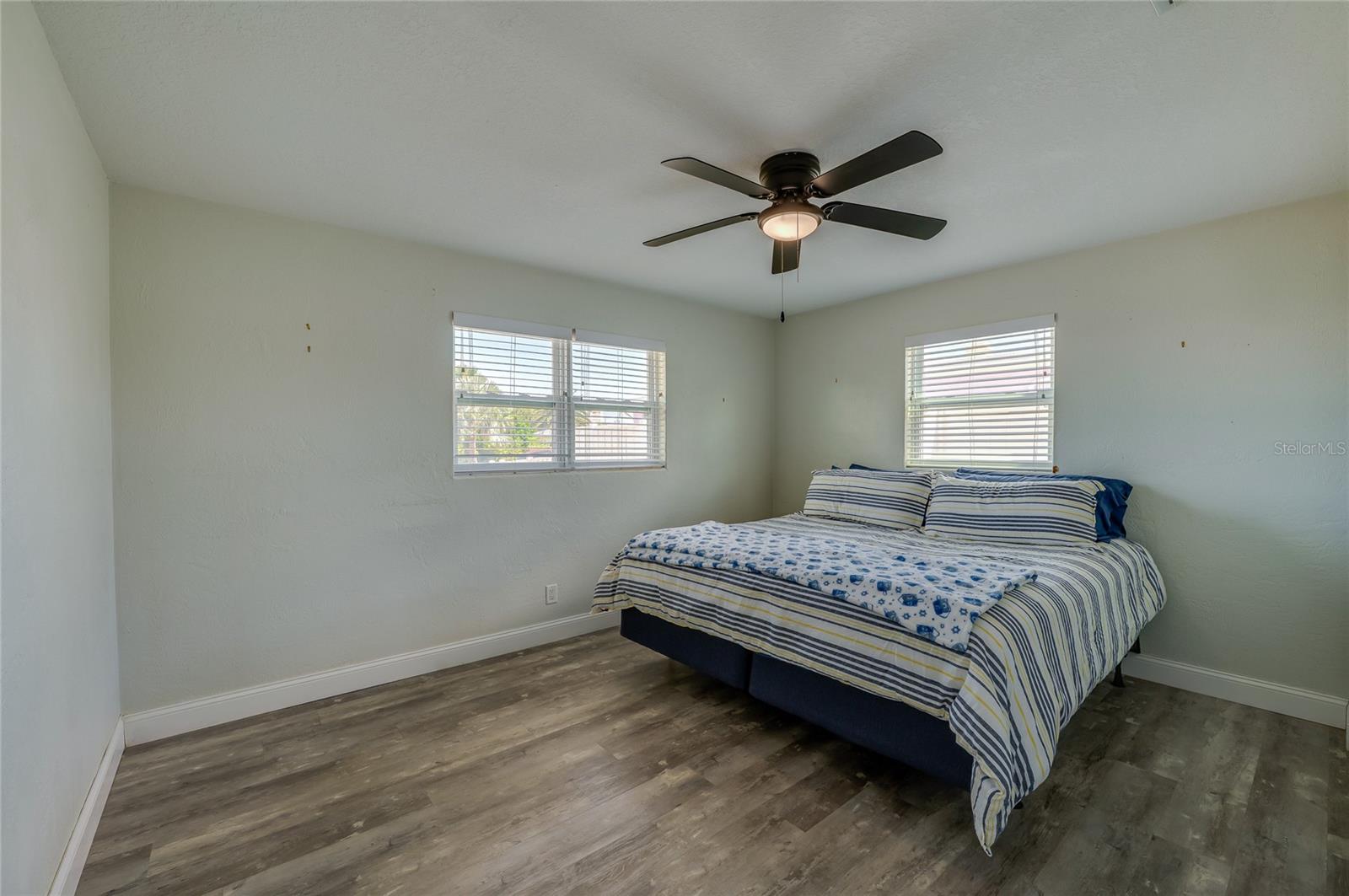 SEASIDE HOMES - Residential