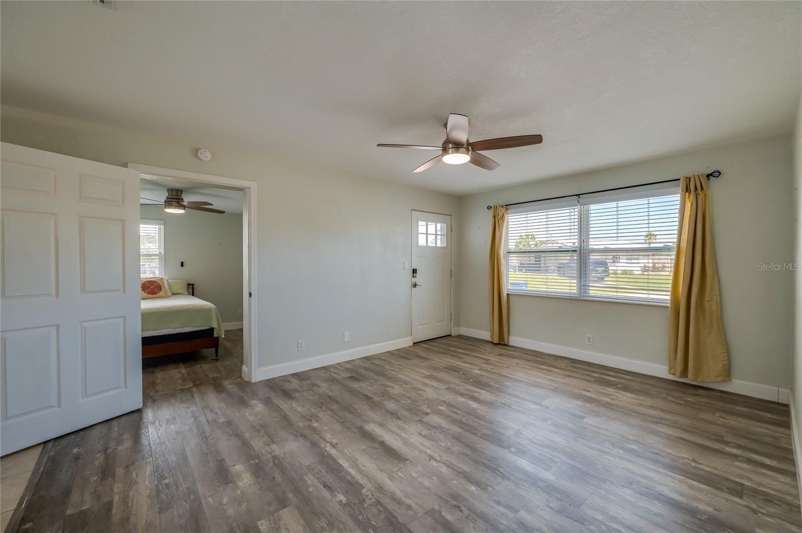 SEASIDE HOMES - Residential