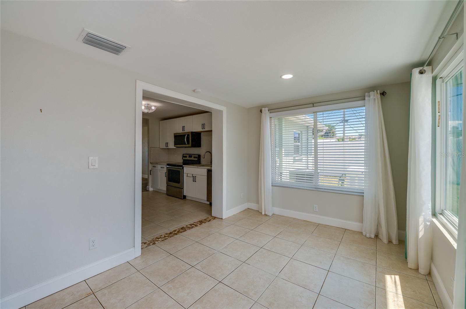 SEASIDE HOMES - Residential